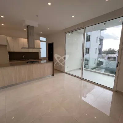 Appartement F2 — Cocody II Plateaux Vallon