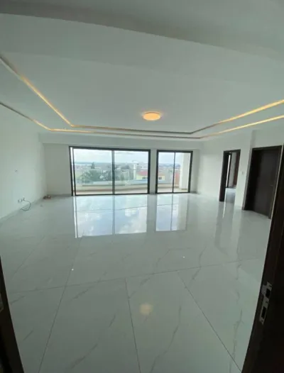 Appartement 4 pièces — Riviera M'Badon