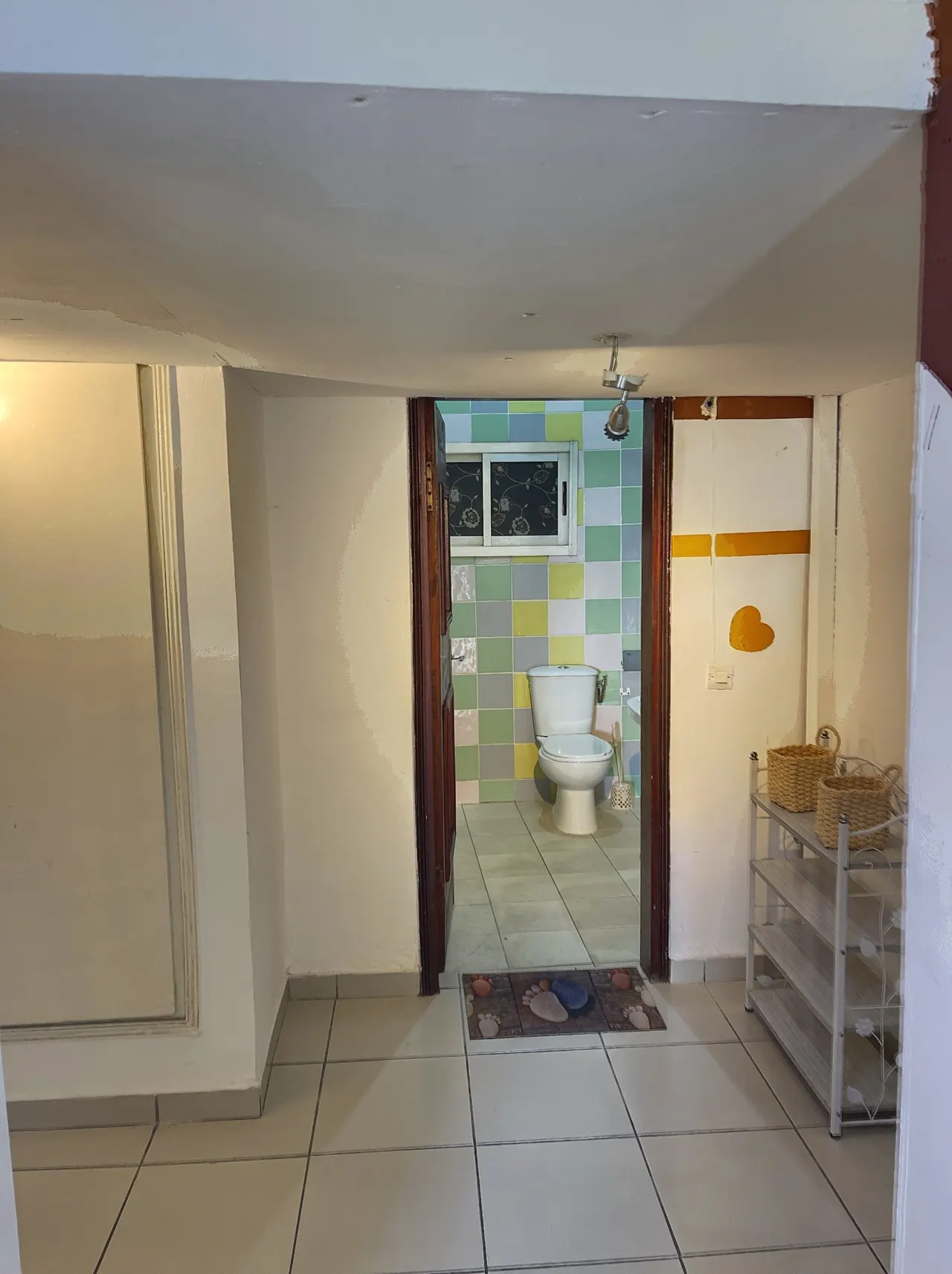 LOCATION DE VACANCES – STUDIO MEUBLE – ABIDJAN