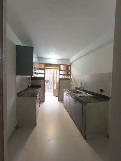 Appartement 4 pièces — Cocody Danga
