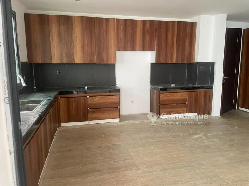 Villa duplex 7 pièces avec piscine — Cocody Riviera Golf