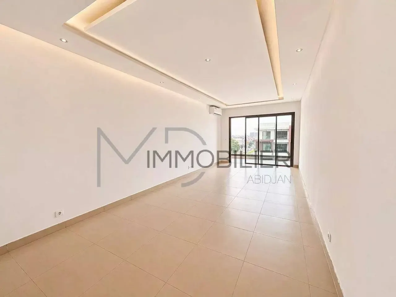 Appartement 4 pièces neuf — II Plateaux