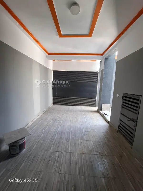Duplex 4 pièces 200m² — Cocody Angré