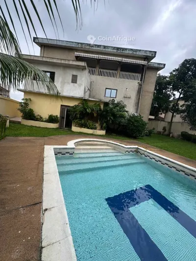 villa Rivièra 2 · Cocody