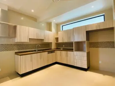 Appartement F3 haut standing avec piscine — Cocody Riviera M'Badon
