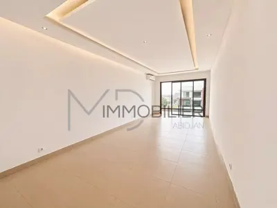 Appartement 4 pièces neuf — II Plateaux