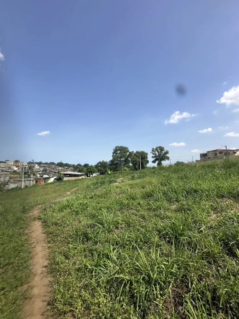 Terrain 800 m² — Cocody Riviera Palmeraie