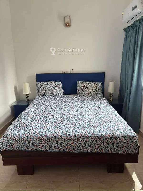 Appartement meublé 3 pièces — Cocody Riviera